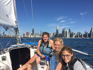 Team Texana sailing the Chicago Mac